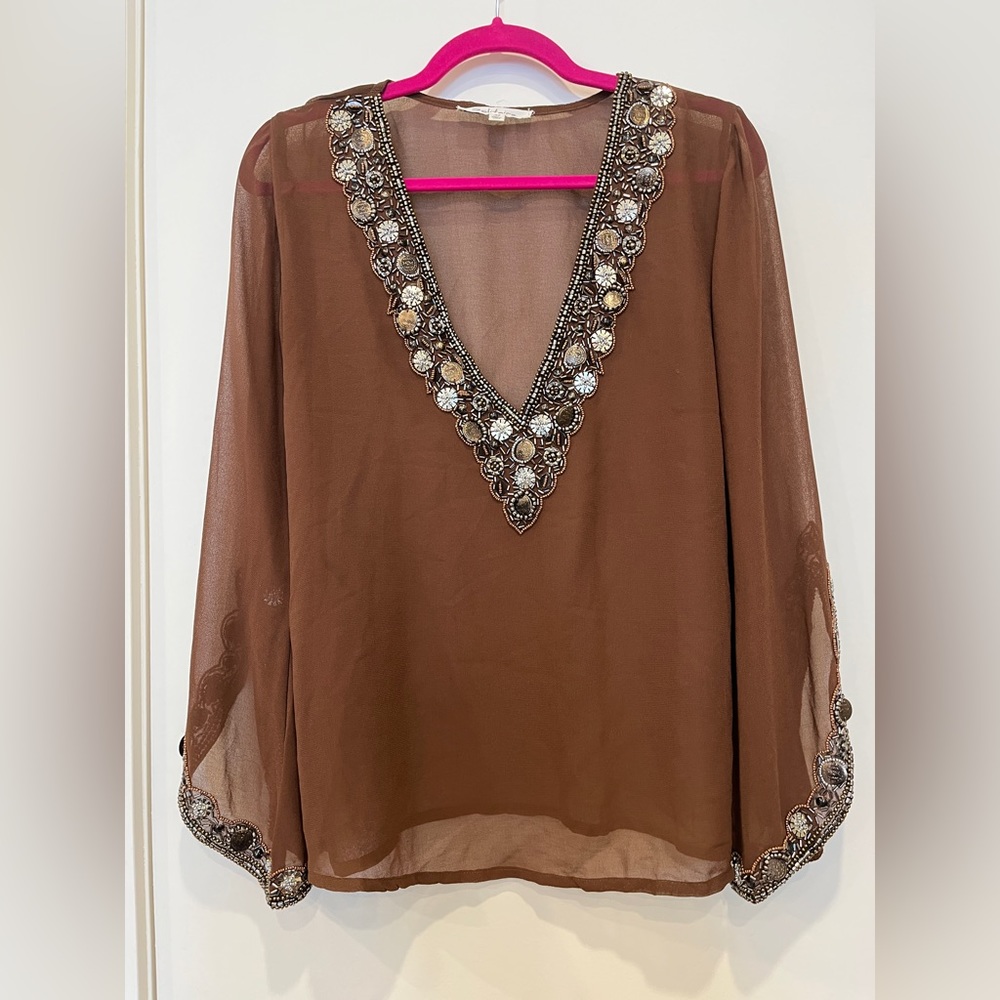 Solitaire sheer Blouse size M